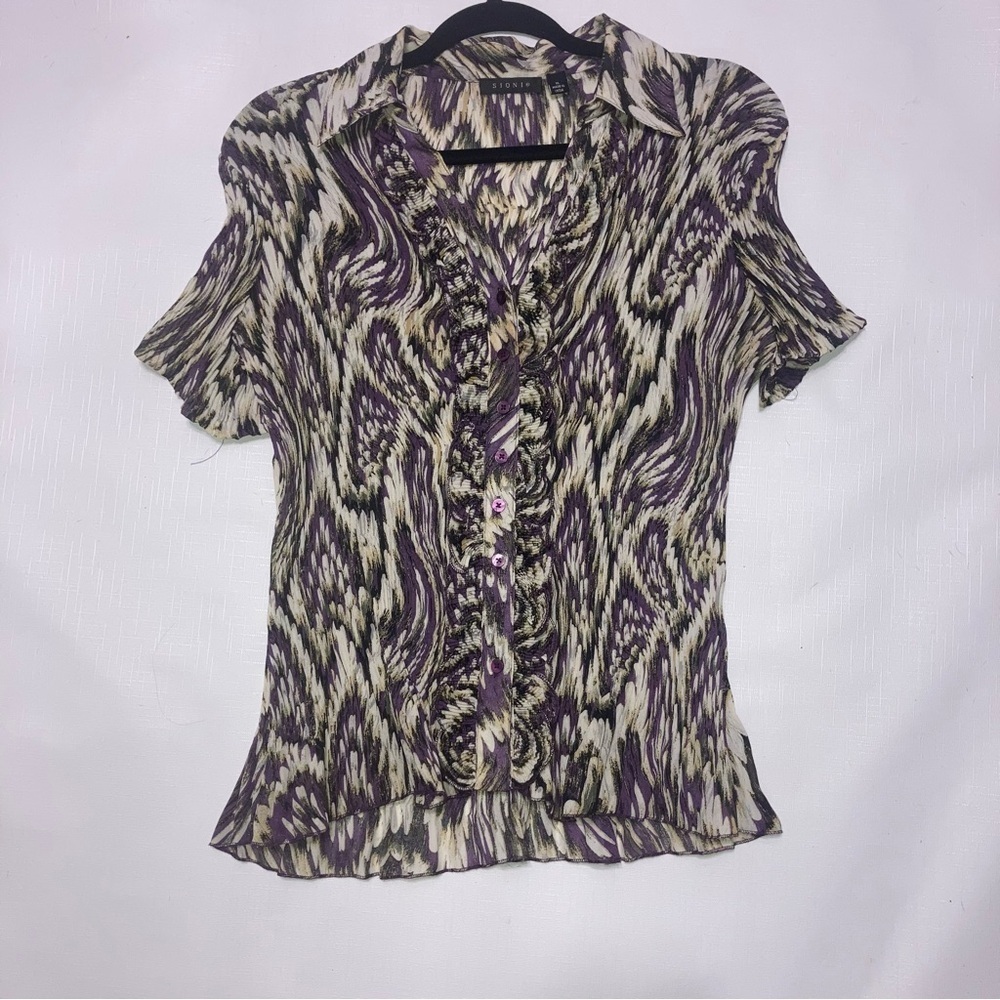 Funky patterned ruffle fop by Sioni